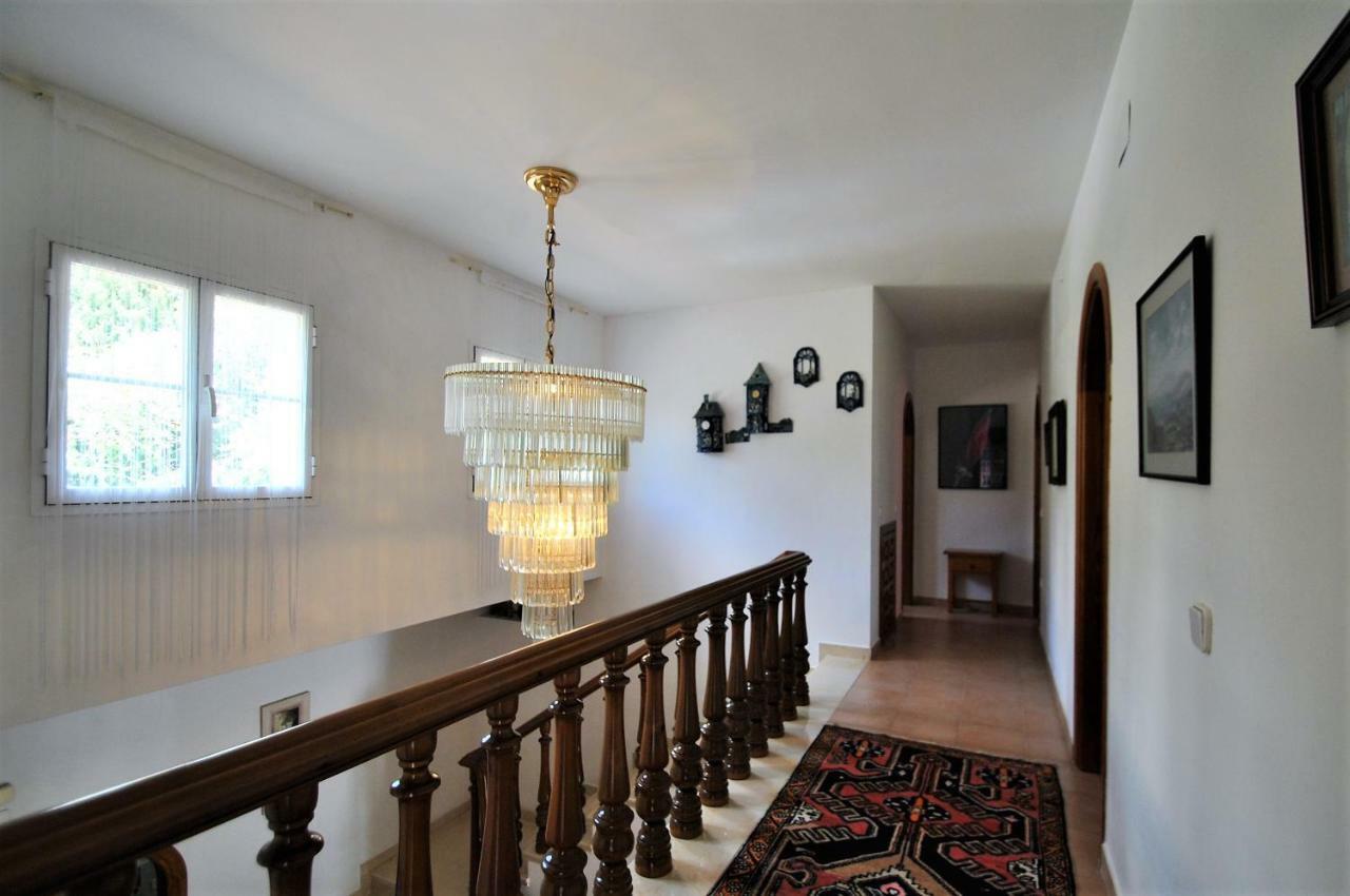 Holiday Villa In 10 Min From Fuengirola Beach With Sea Views Pool Bbq Parking Wifi Aircon Big Garden Mijas Zewnętrze zdjęcie